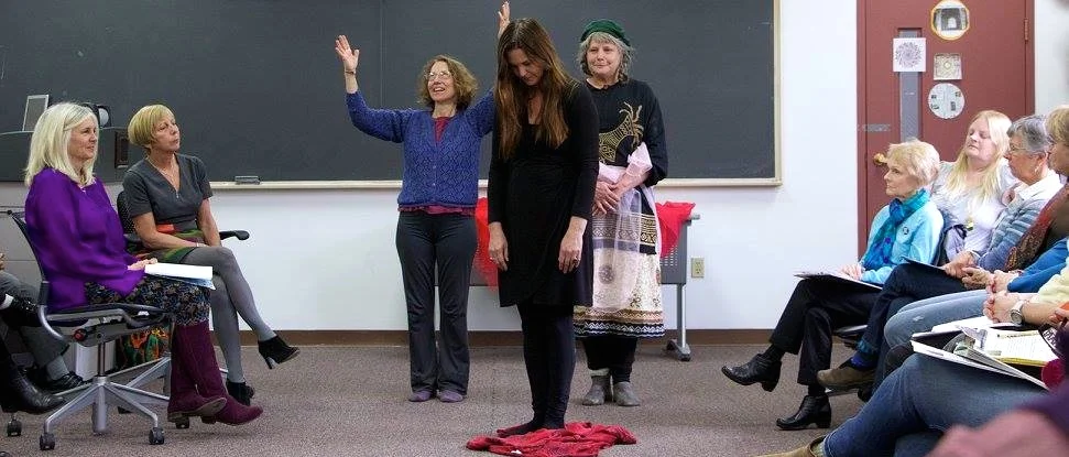 “Kelly had women dancing on their toes, inspiring each other with personal revelations put into action on the intimate stage of our sitting room. Kelly’s deft handling of tender material coaxed reluctant creators out of their seats and into dynamic compositions that had us laughing, crying and in awed silence. Magic was afoot!” — PARTICIPANT, TELLING TRUTH & BEAUTY WORKSHOP, 2015