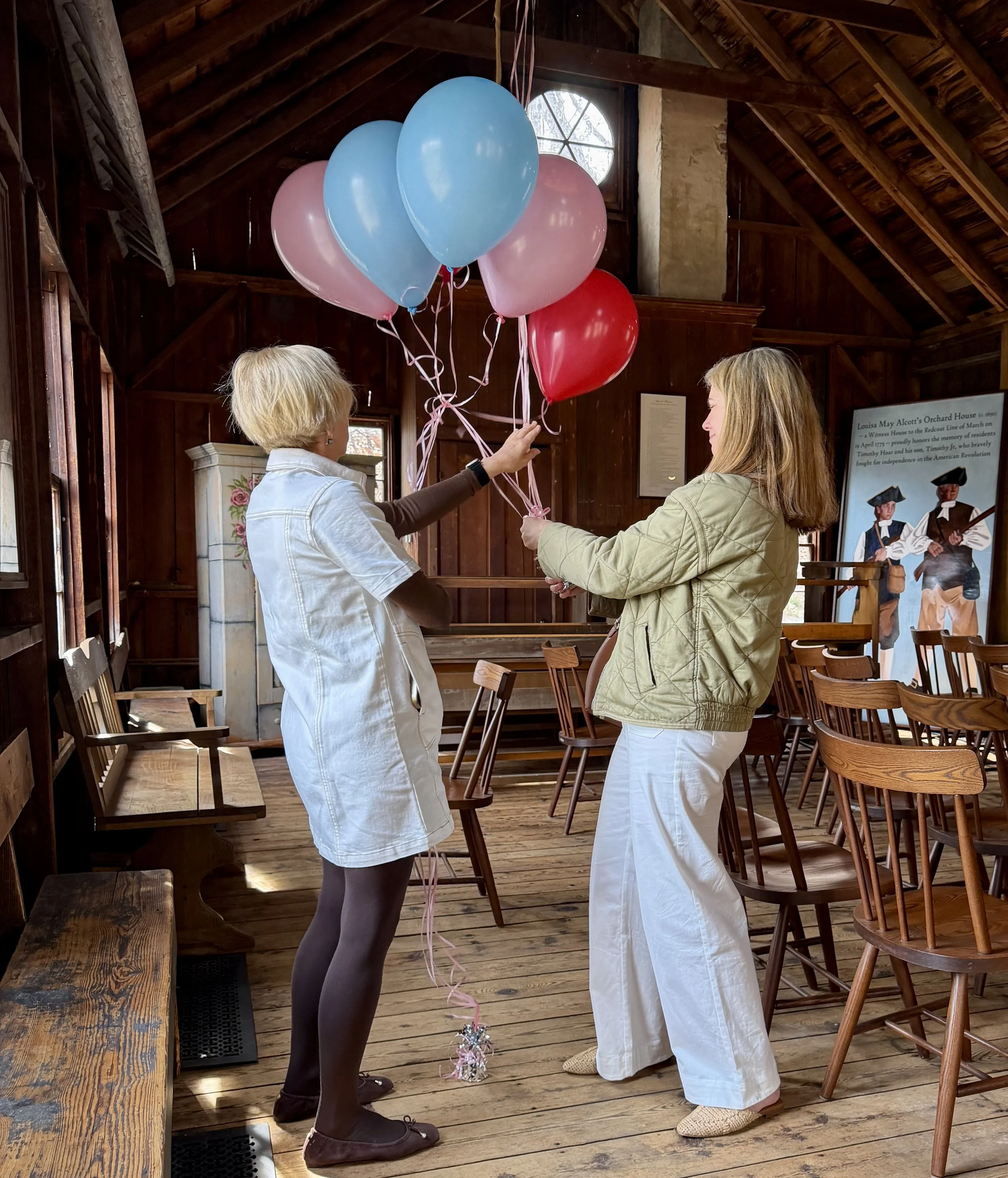 Kelly & Amanda balloons 2.jpg