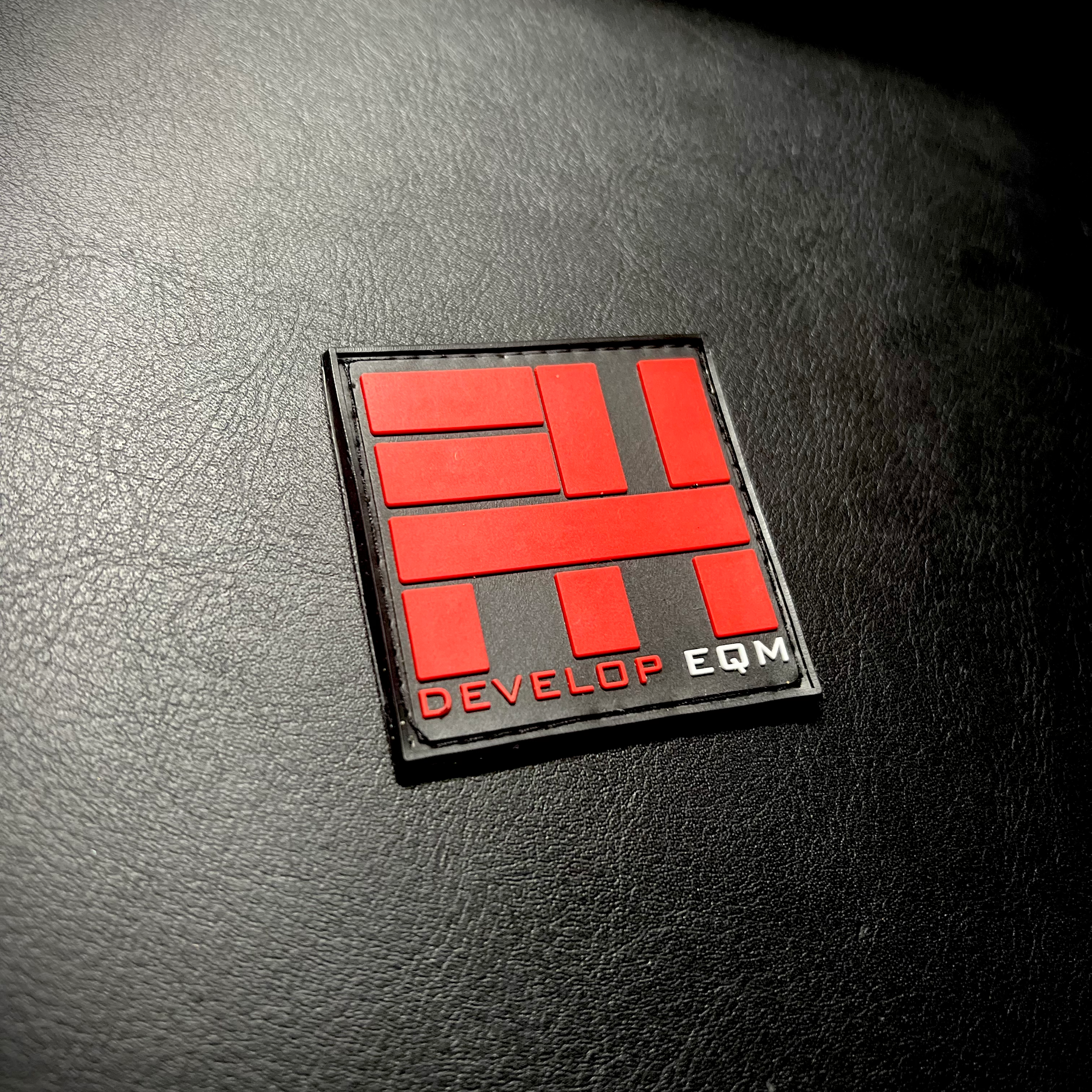 2X2+LOGO+PATCH.png