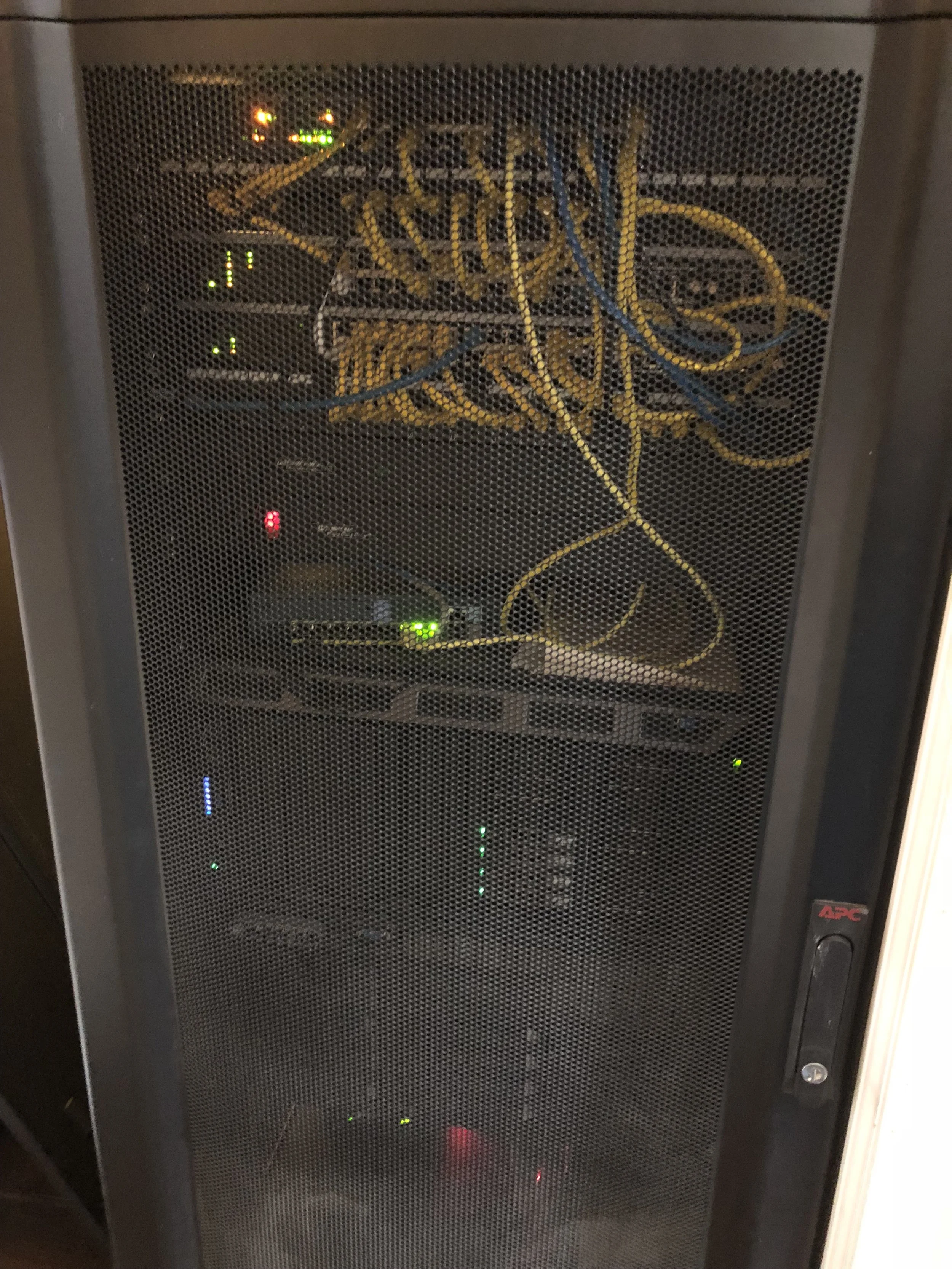 Client3-rack 2018a.jpg