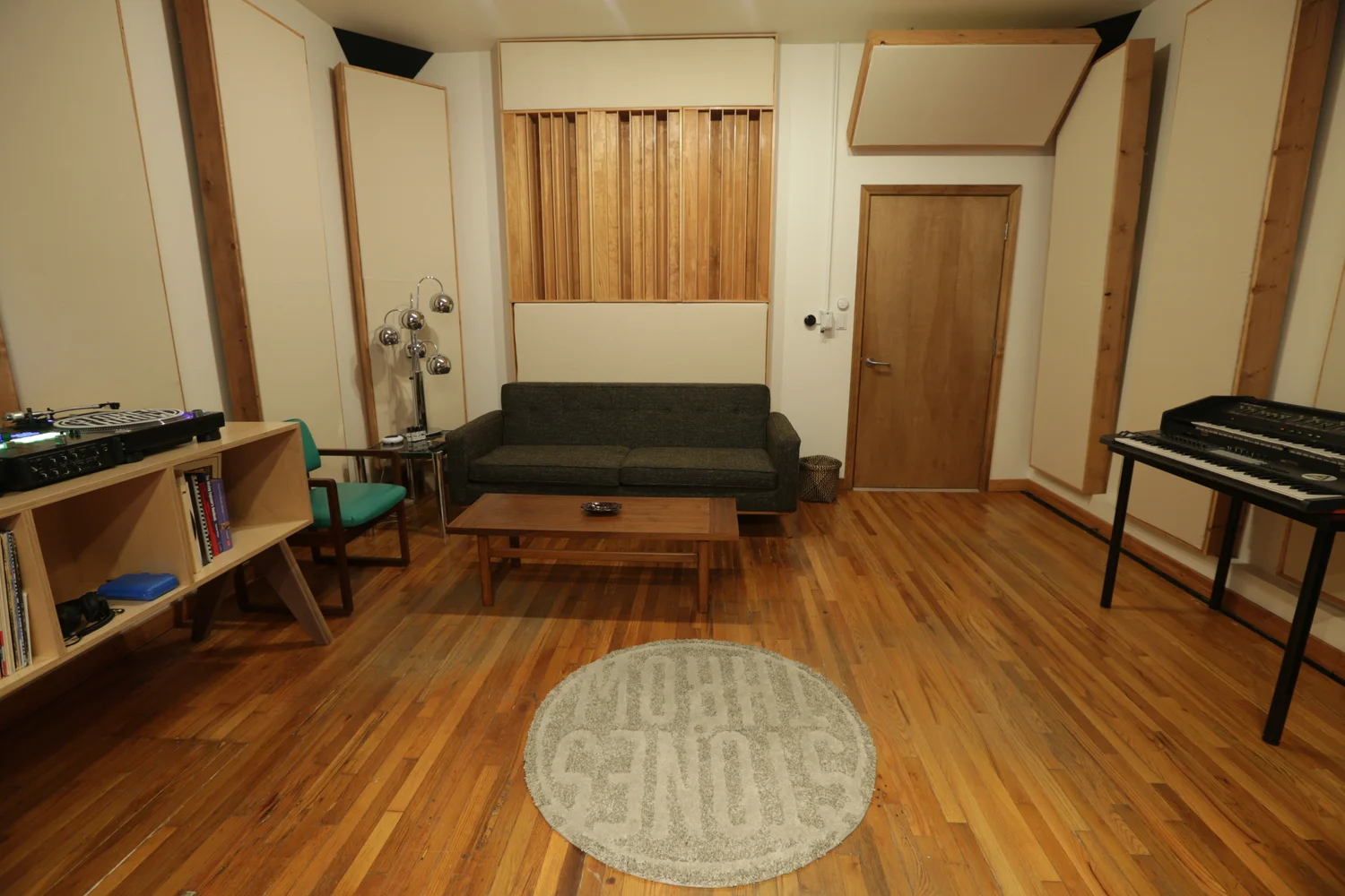 STONES THROW❗️ Stones Throw Studios
