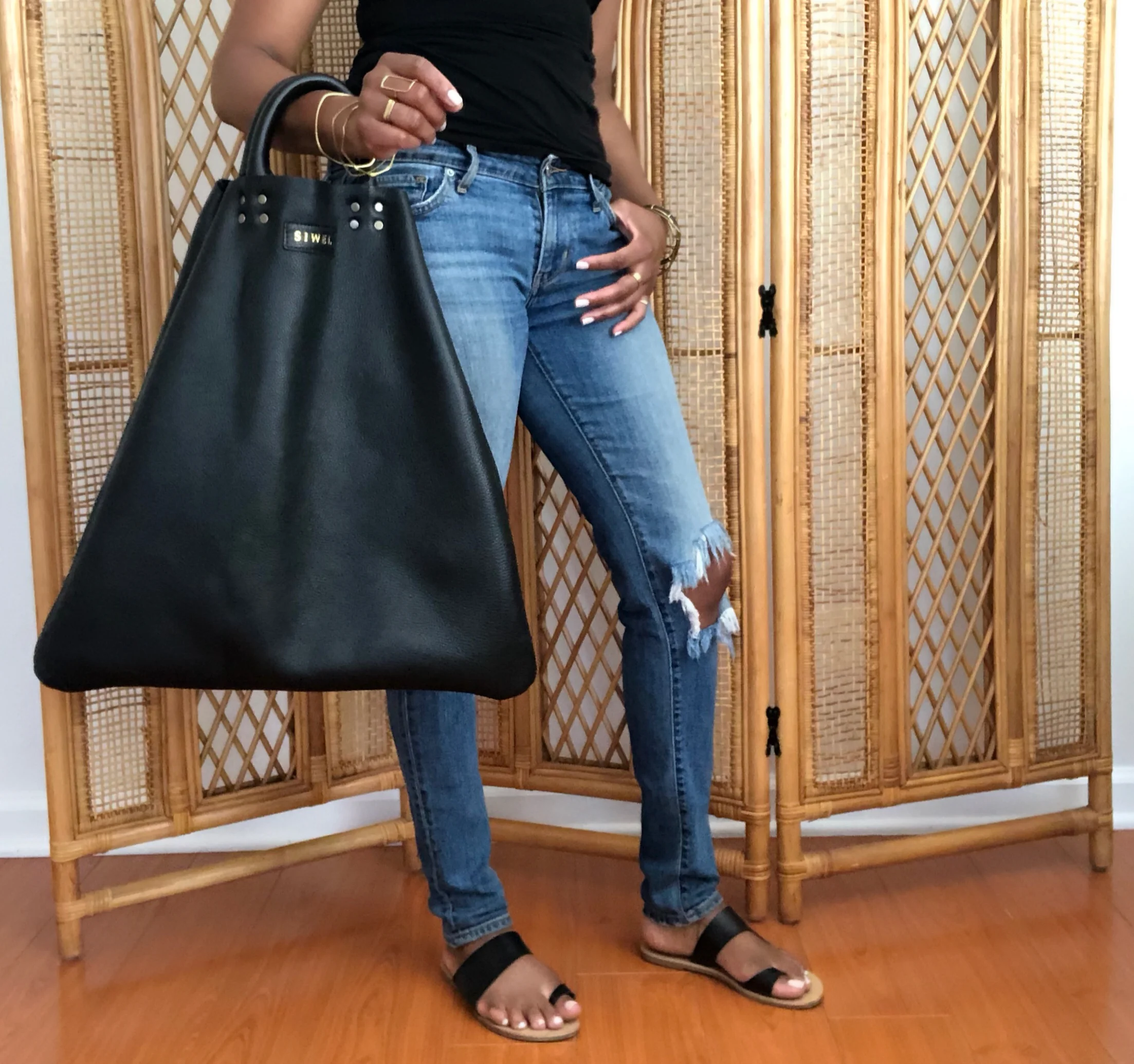 Nuri - Lifestyle + Travel Bag