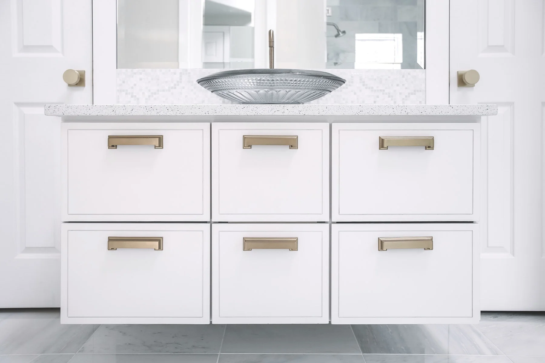 Master+Bath+VFW+%2820+of+31%29.jpg