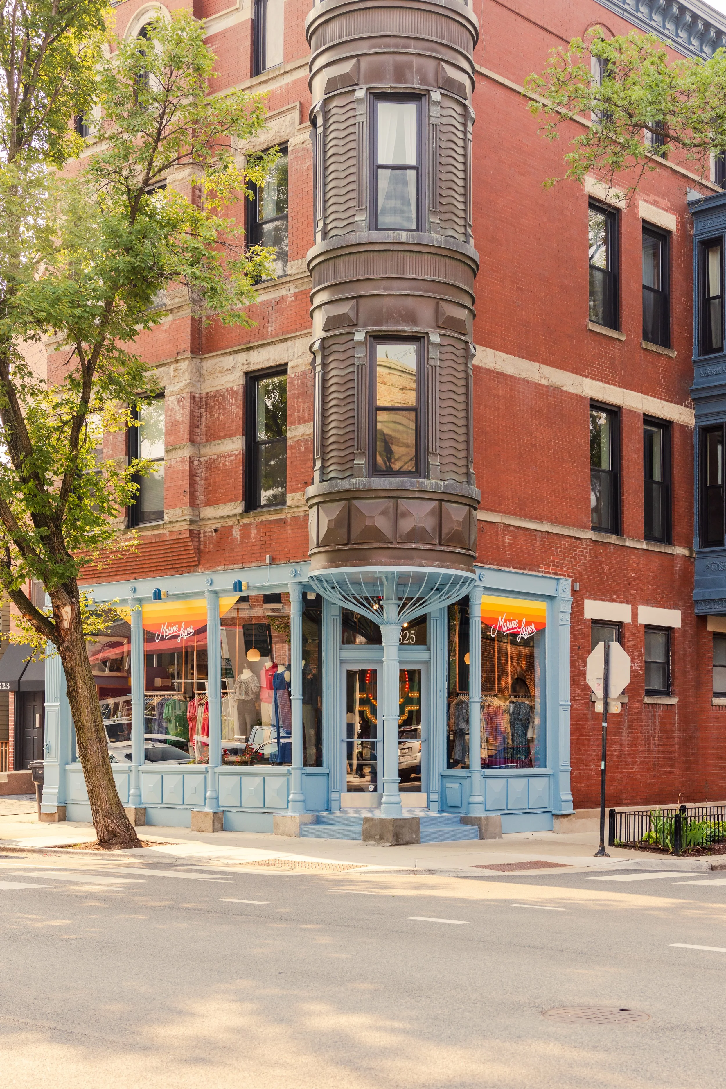 Eclectic Prodigy x Marine Layer Armitage Chicago Retail Design