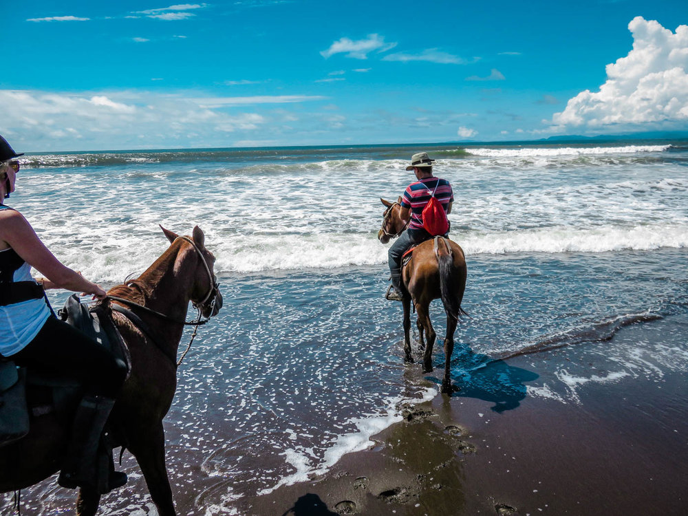 Costa Rica Travel - Horse Riding Adventure I Rainforest I Beach I The Discoveries Of Travel Blog #traveltips #holidaydestinations-1.jpg