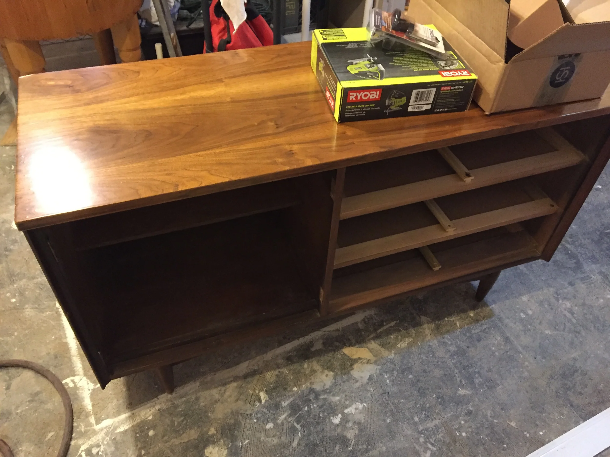 The top is so great, that now I had to refinish the doors and drawer fronts to match....