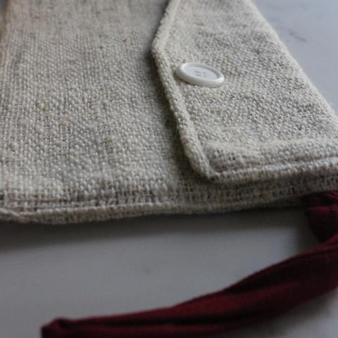 Handwoven Wool Clutch (man translation: small purse you hold in your hand) - $40 - Woven with all natural non-dyed wool, with cotton wriststrap