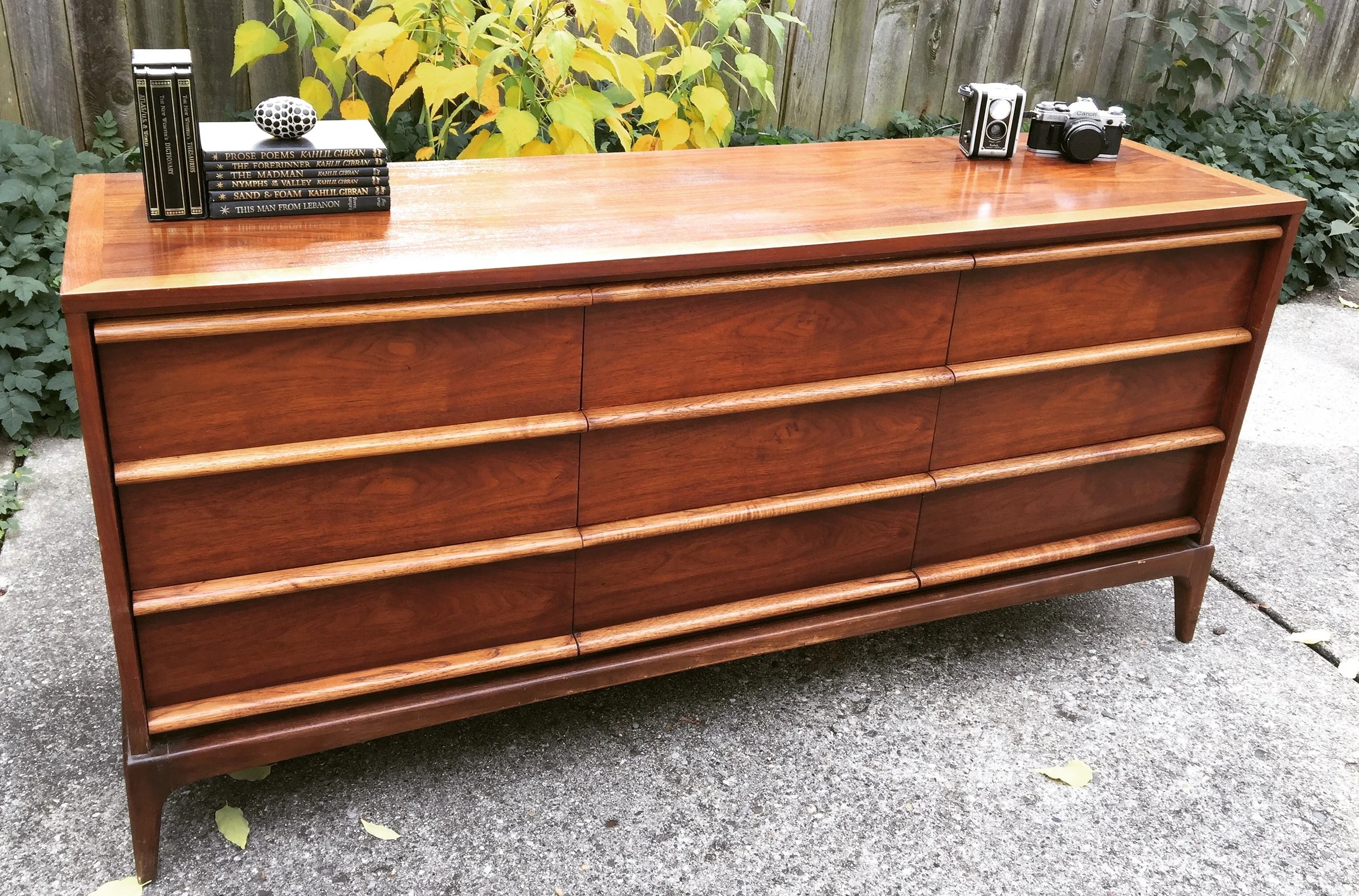 SOLD - Mid Century Modern Lane Rhythm 9-Drawer Dresser - Refinished