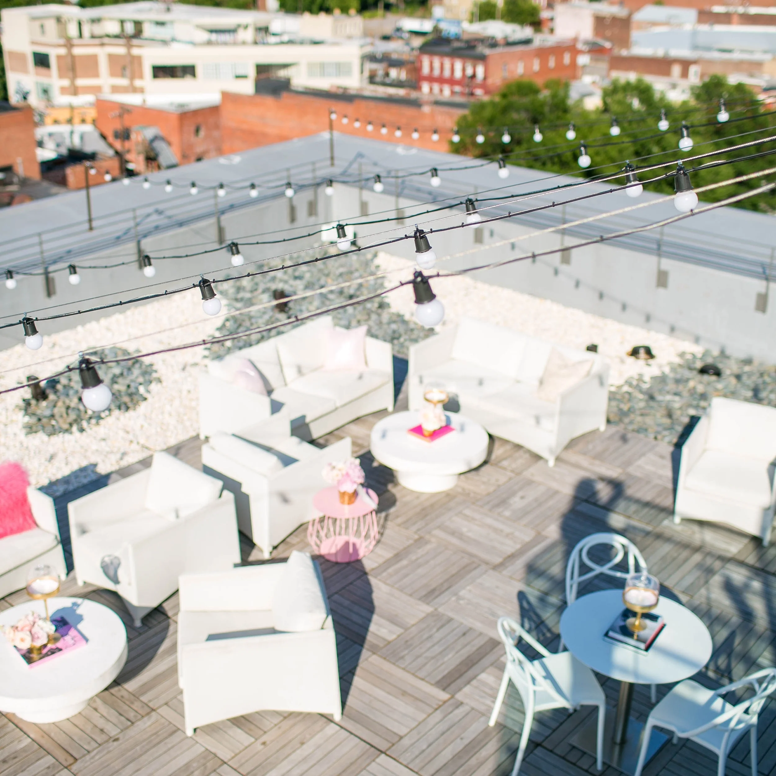 You CANNOT beat this rooftop view of #RVA! Quirk Hotel is definitely the place to be this summer from its chic atmosphere and stunning city views.