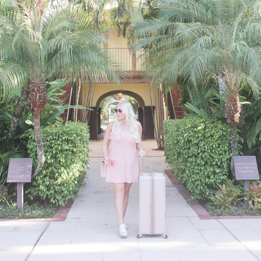 TRAVEL-BLOGGER-SKINCARE-THE-CAROLINE-DOLL.jpeg