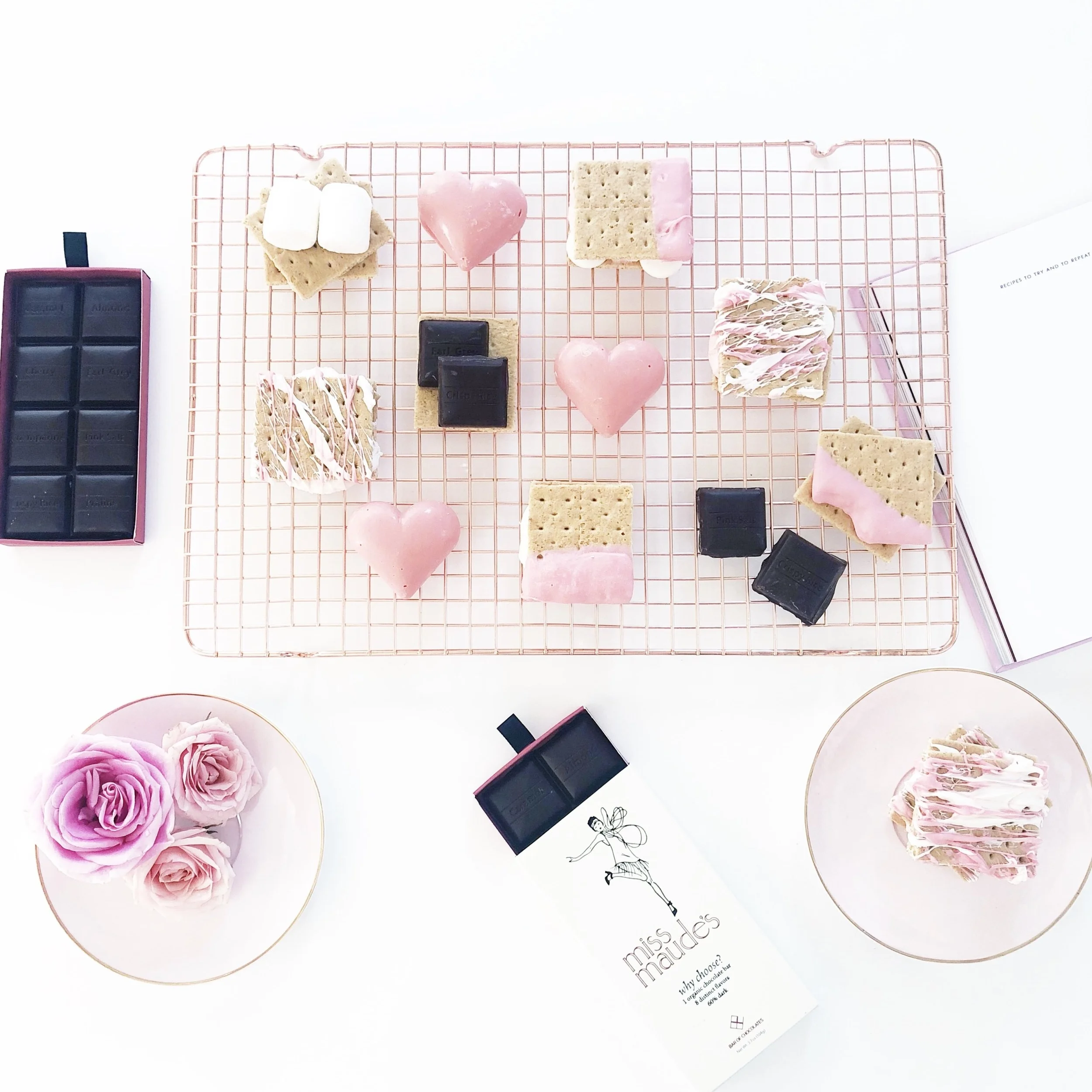 THE-CAROLINE-DOLL-NATIONAL-SMORES-DAY-LIFESTYLE-BLOGGER-4.jpg