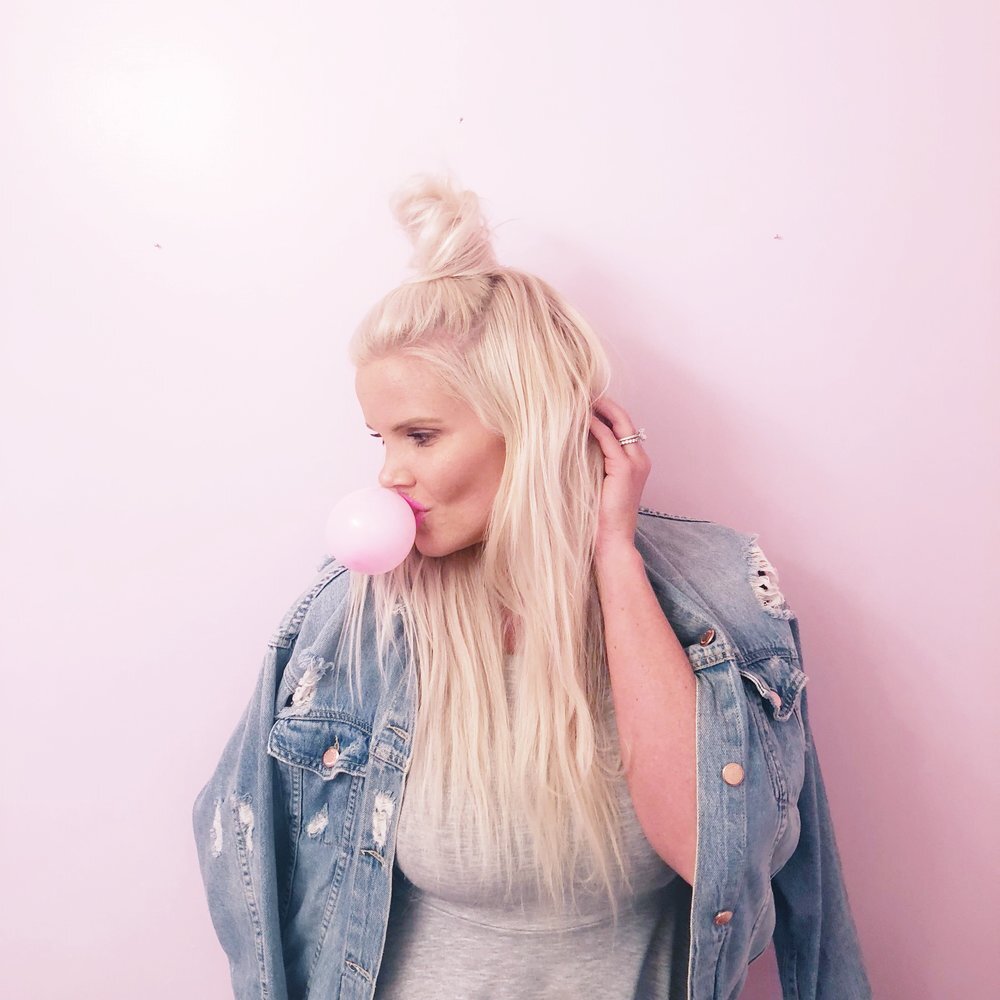 The-Caroline-Doll-Top-Knot-Messy-Plan-Tutorial-Signature-Hairstyle-Virginia-Blonde-Beauty-Influencer-Pink-Lifestyle-4.JPG