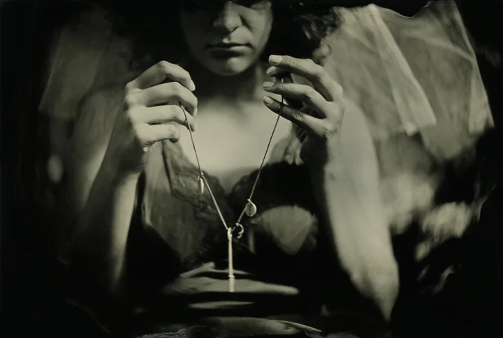the necklace-(unretouched).jpg