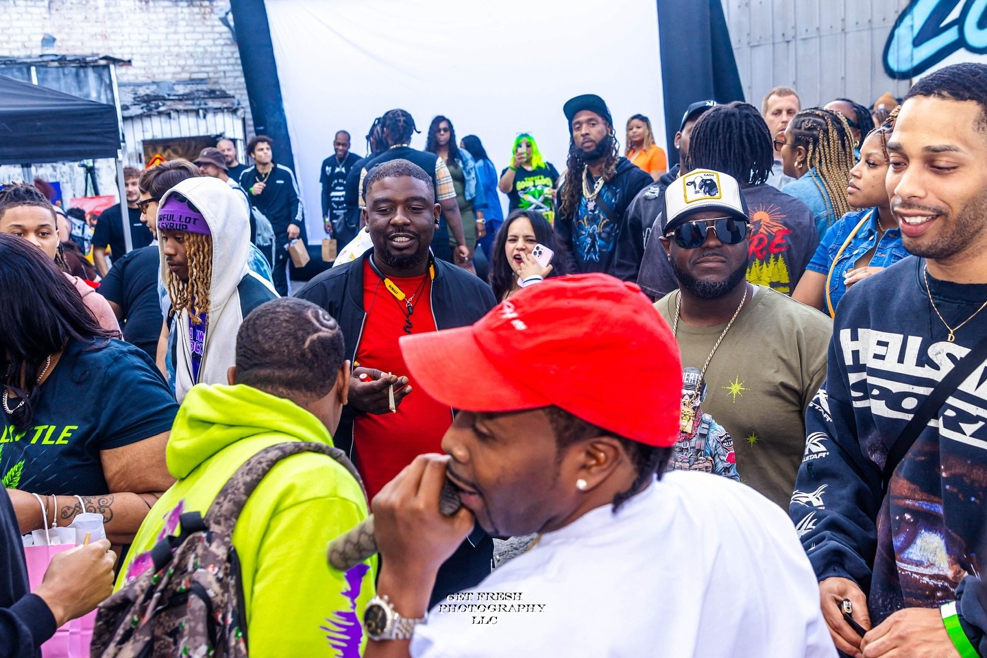 Mark your calendars! #Underground420Festival is back on April 20th! Get ready for music, vendors, food, drinks, games, vibes and the best 420 celebration in LA. Tickets on sale NOW!