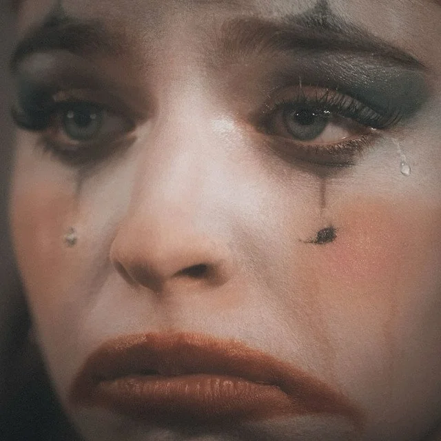 Naomi Jane -I Cry [Review]