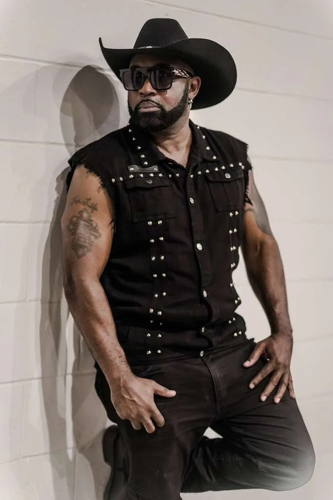 Shazam Conner - Back It Up For Love [Review]