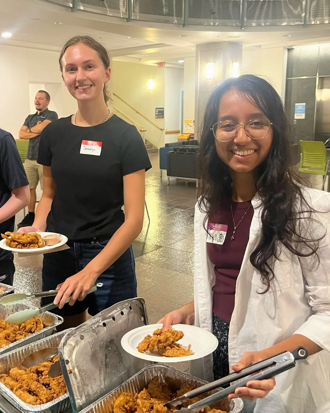 It&rsquo;s XA Rally kickoff night🙌

come eat some @raisingcanes chicken with us for dinner, enjoy time in worship, and listen to a message from Pastor Ryan! 

See you at 7pm at Melrose Station! 

#umn #chialpha #community #dinner #worship