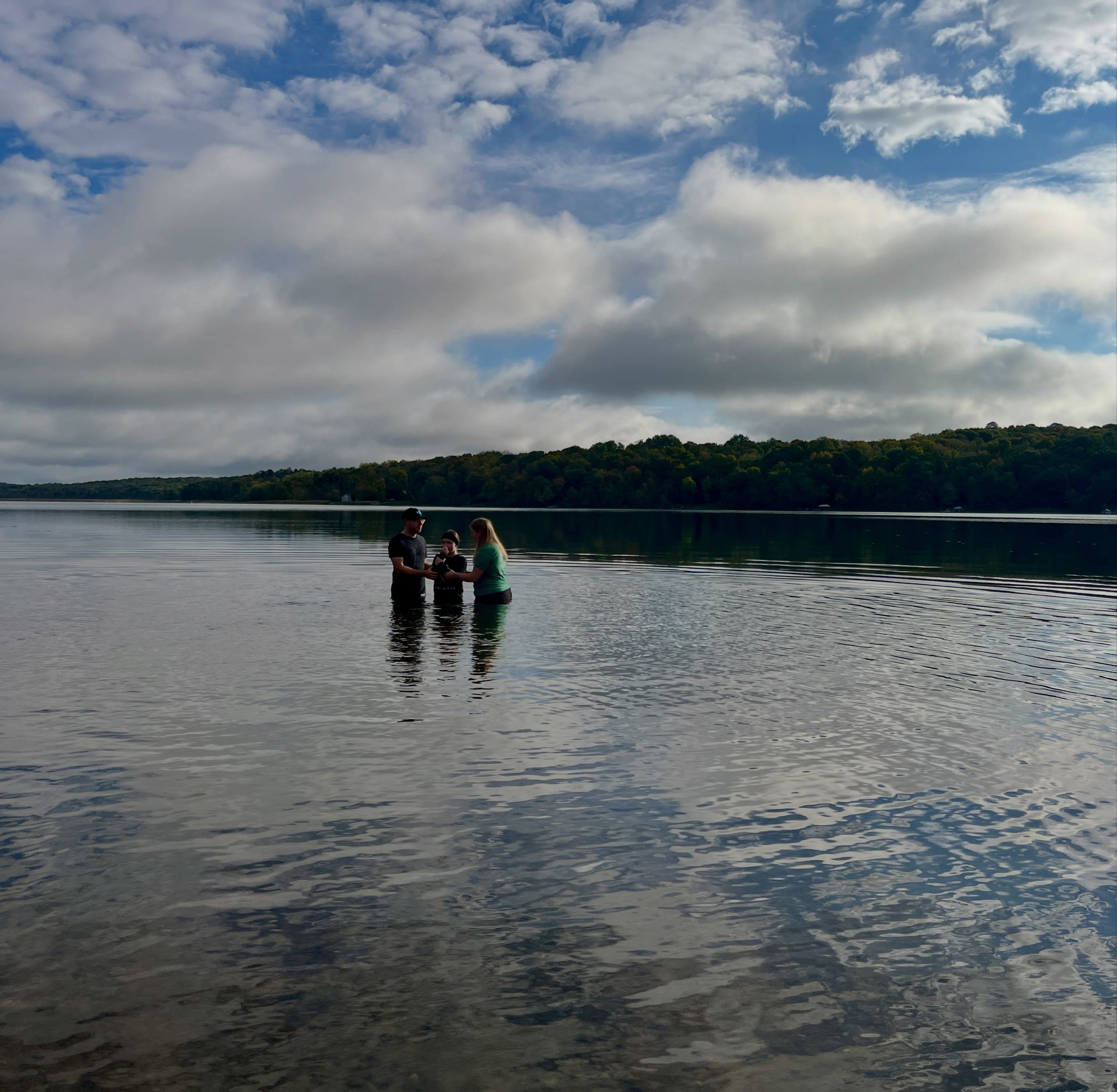 Baptisms in the lake is always a special moment at Fall Retreat 🌊 excited to celebrate those who are made new in Jesus this weekend!! 

#baptism #chialpha #retreat #madenew #lake