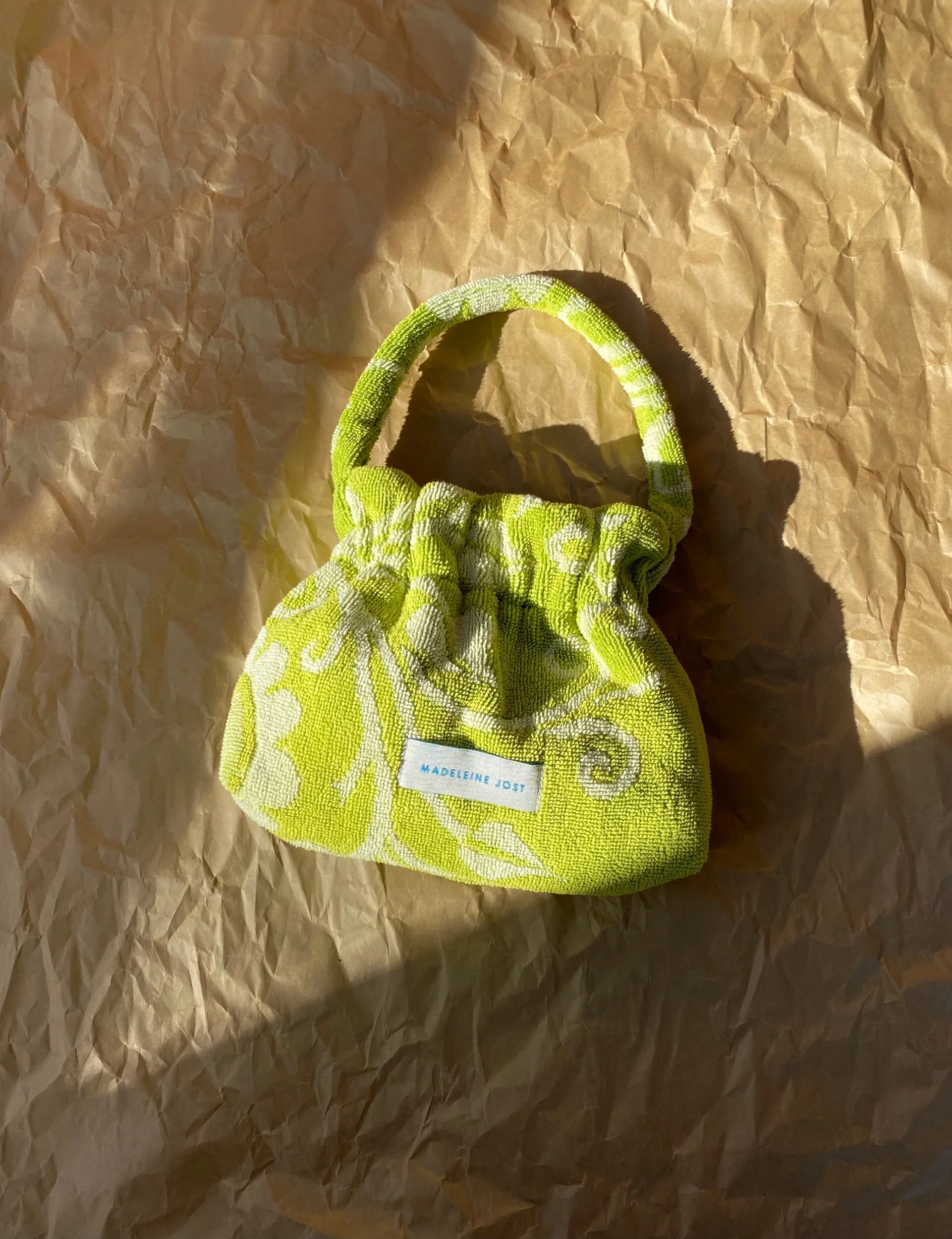 1EB3A60C-26FC-4C8F-9A10-2E84B3ABC708