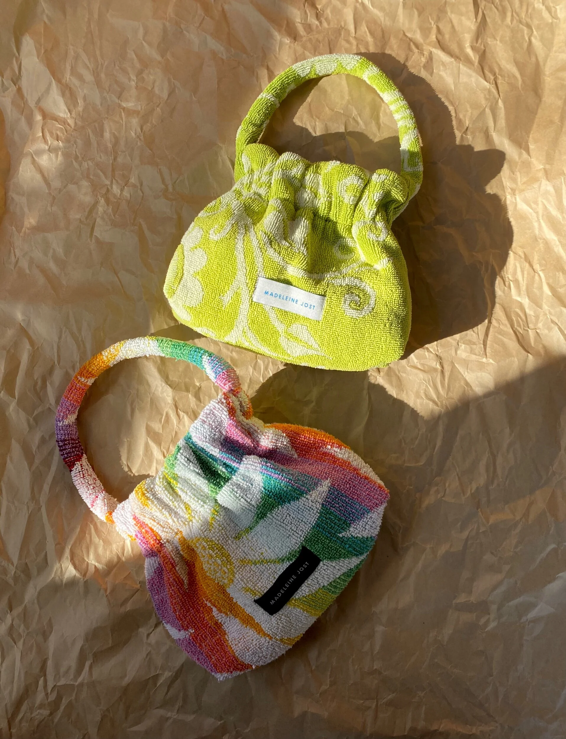 C7DA44B7-9853-4328-AAA7-6D4D31C5D9E8