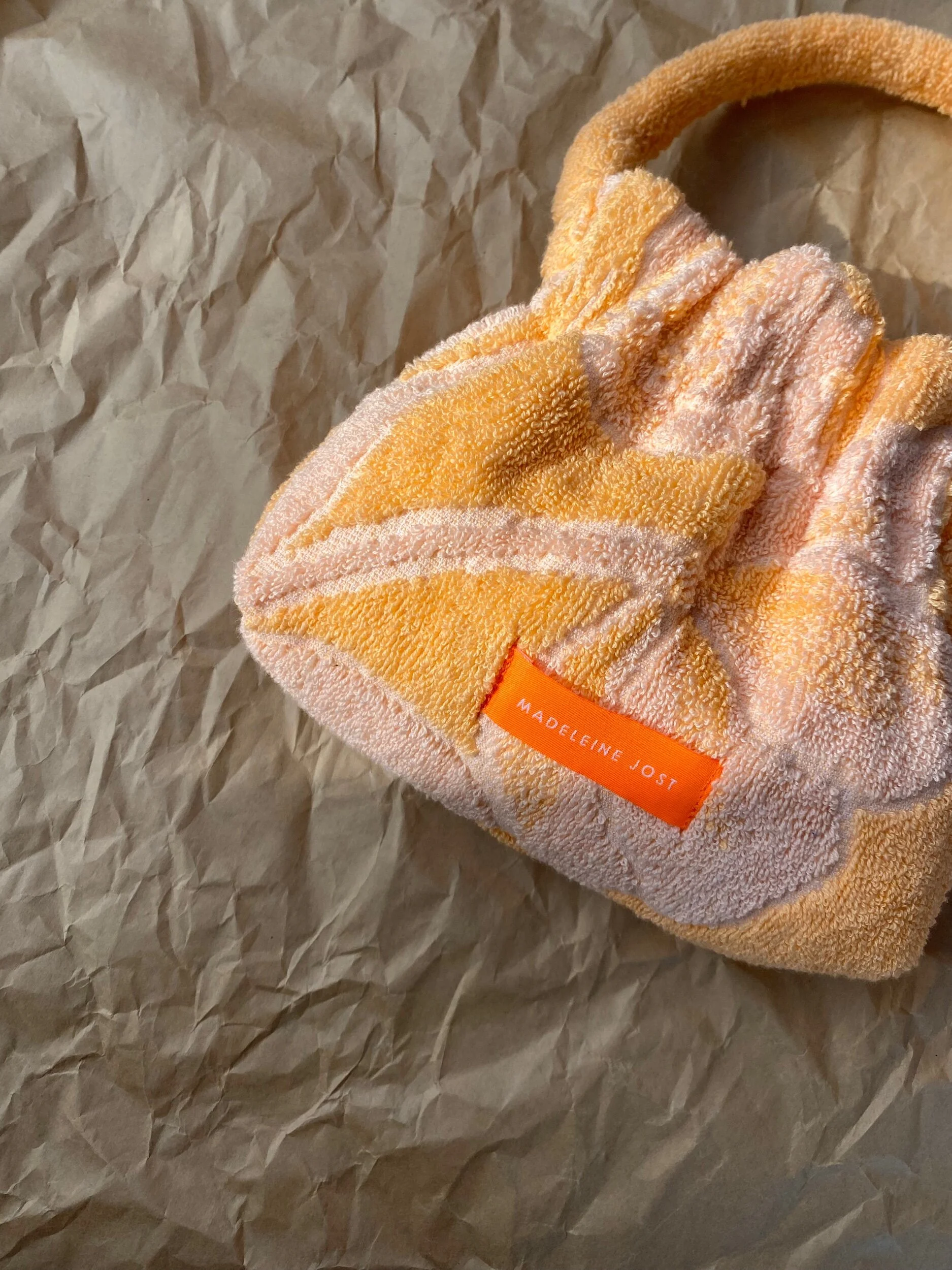 49214071-8B02-43C3-A832-5737194CF534