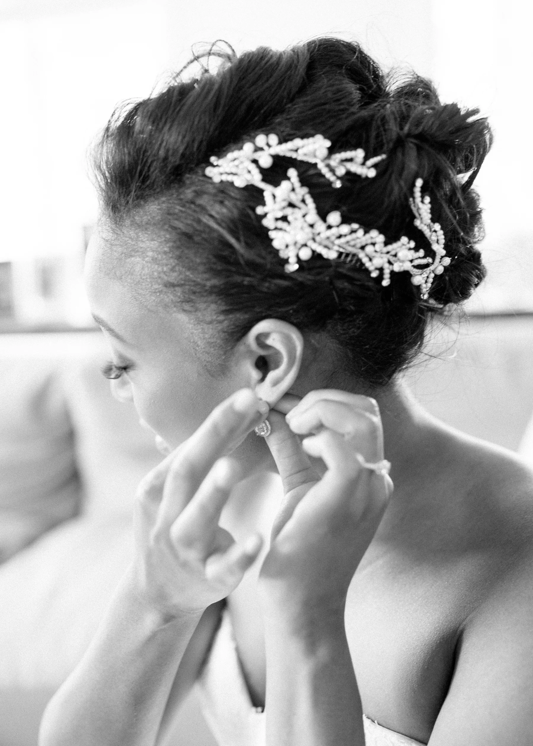kaoverii_silva_photographer_via_herafilms_shandyce_chad_wedding-4.jpg