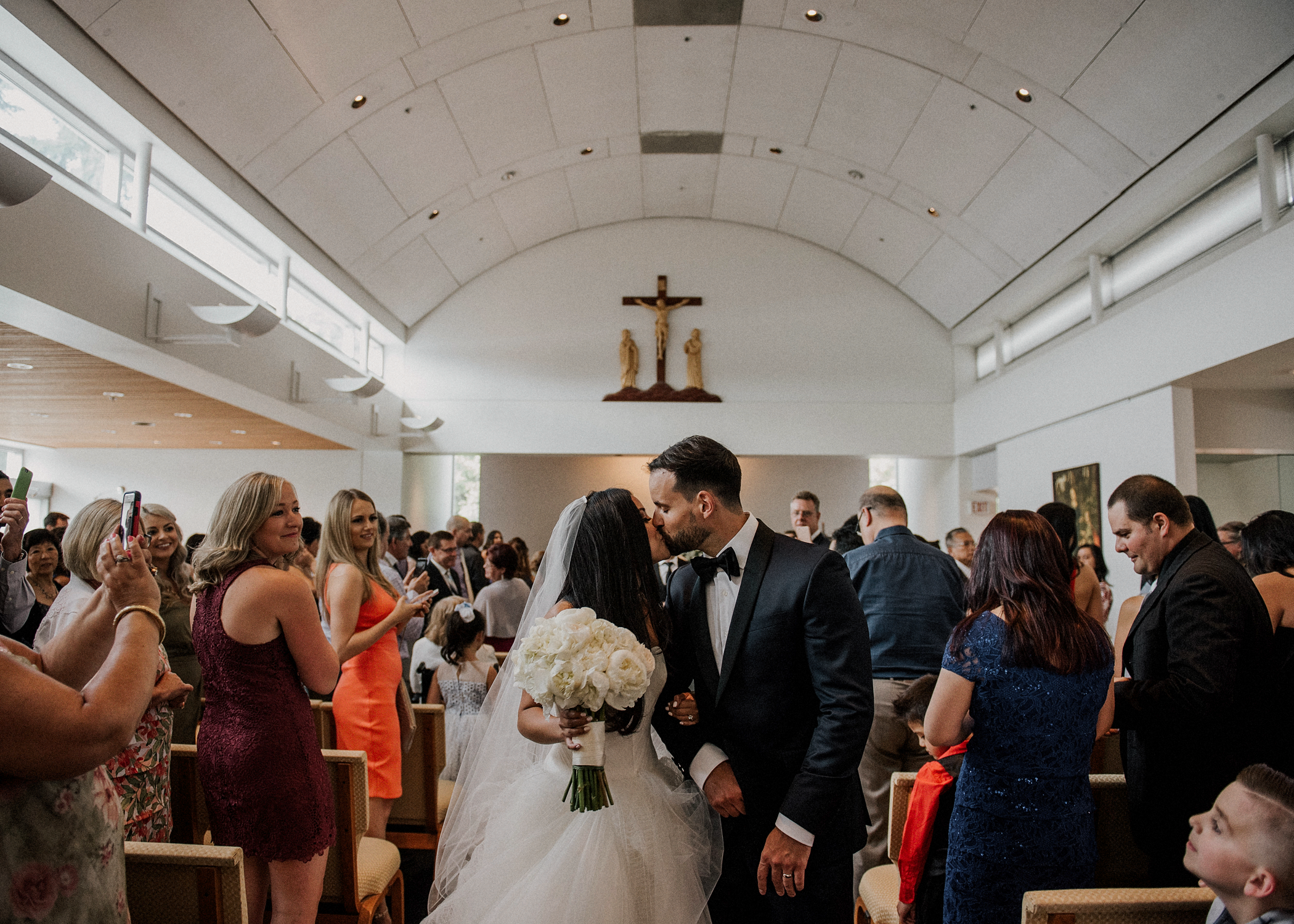013-kaoverii-silva-sd-wedding-vancouver-ubc-museum-of-anthropology-photography-blog.png