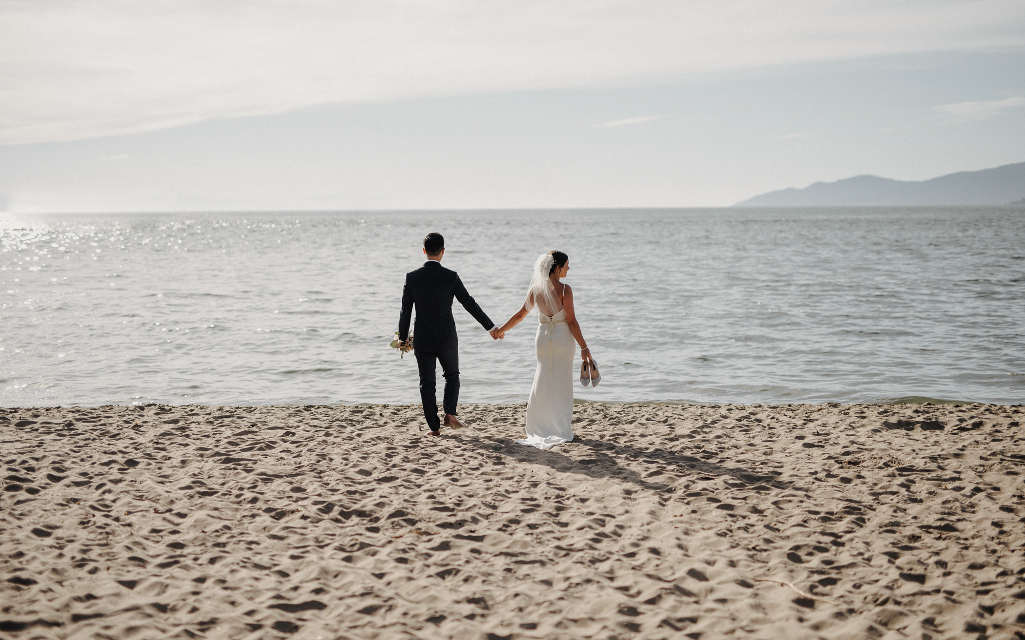 039-kaoverii-silva-az-wedding-vancouver-photography.png