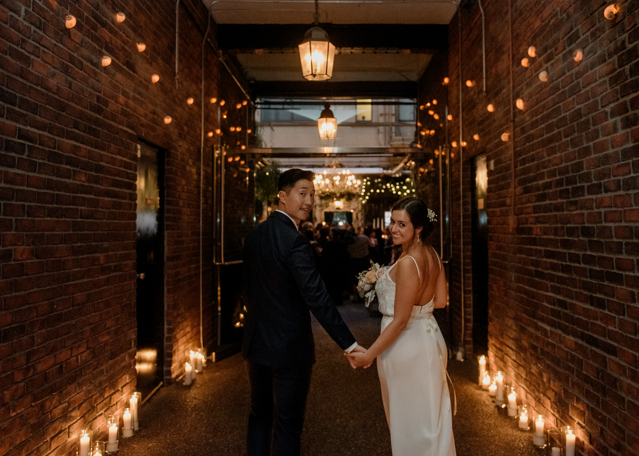 069-kaoverii-silva-az-wedding-vancouver-photography.png