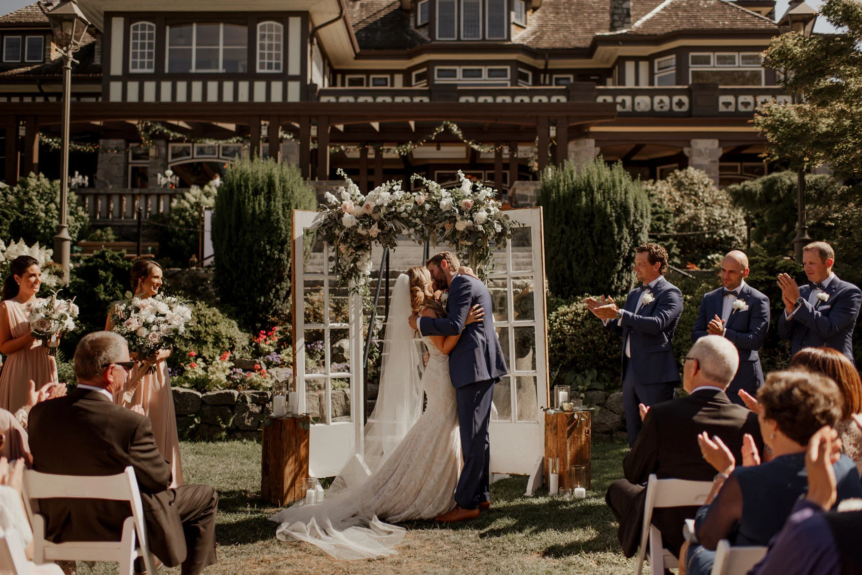vancouver-wedding-and-elopement-photographer-kaoverii-silva-152.jpg