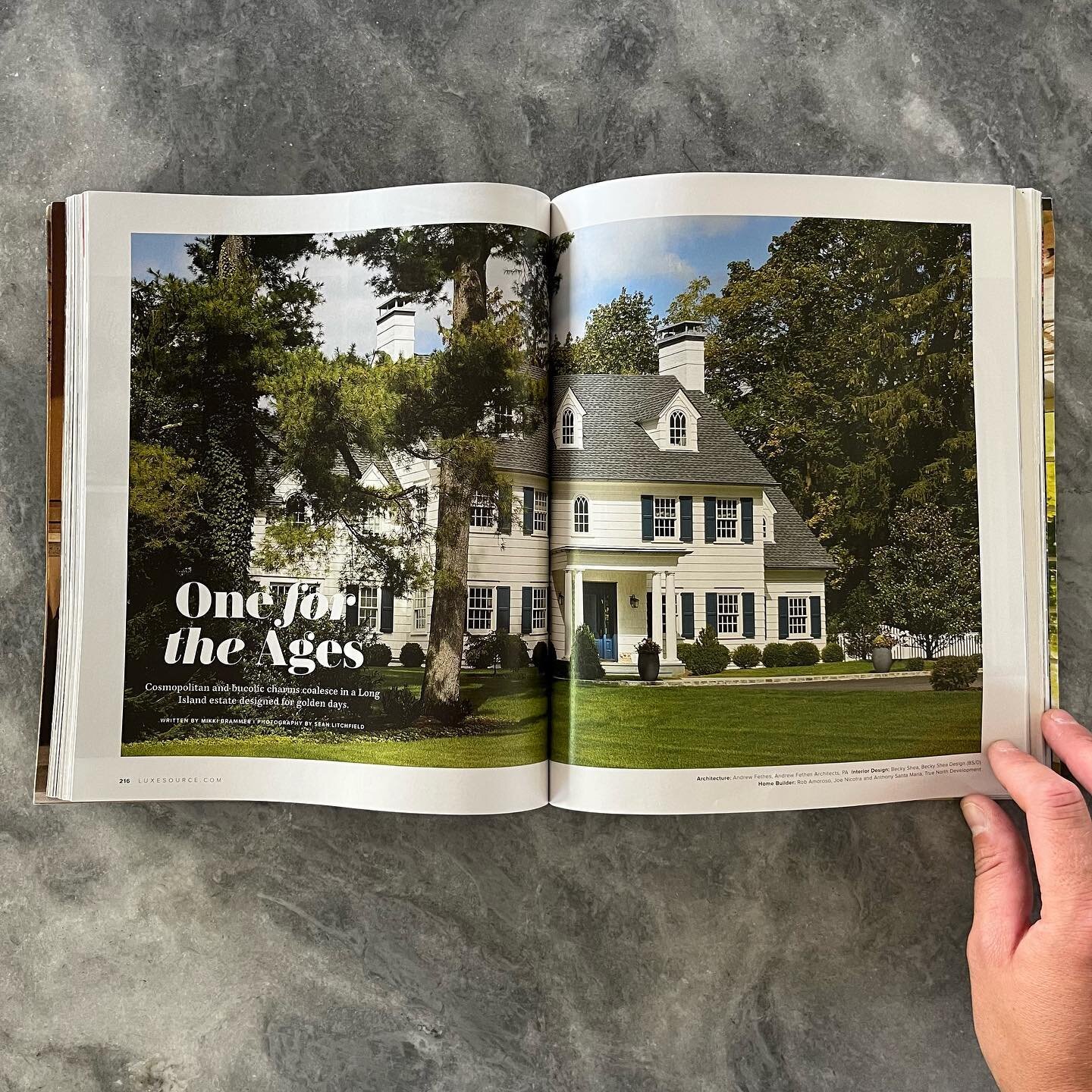 New work in @luxemagazine Greater New York. An idyllic home on Long Island designed by @beckymshea. Thanks for making this happen @gracebeuley @mikkibrammer @_ccpr ☺️