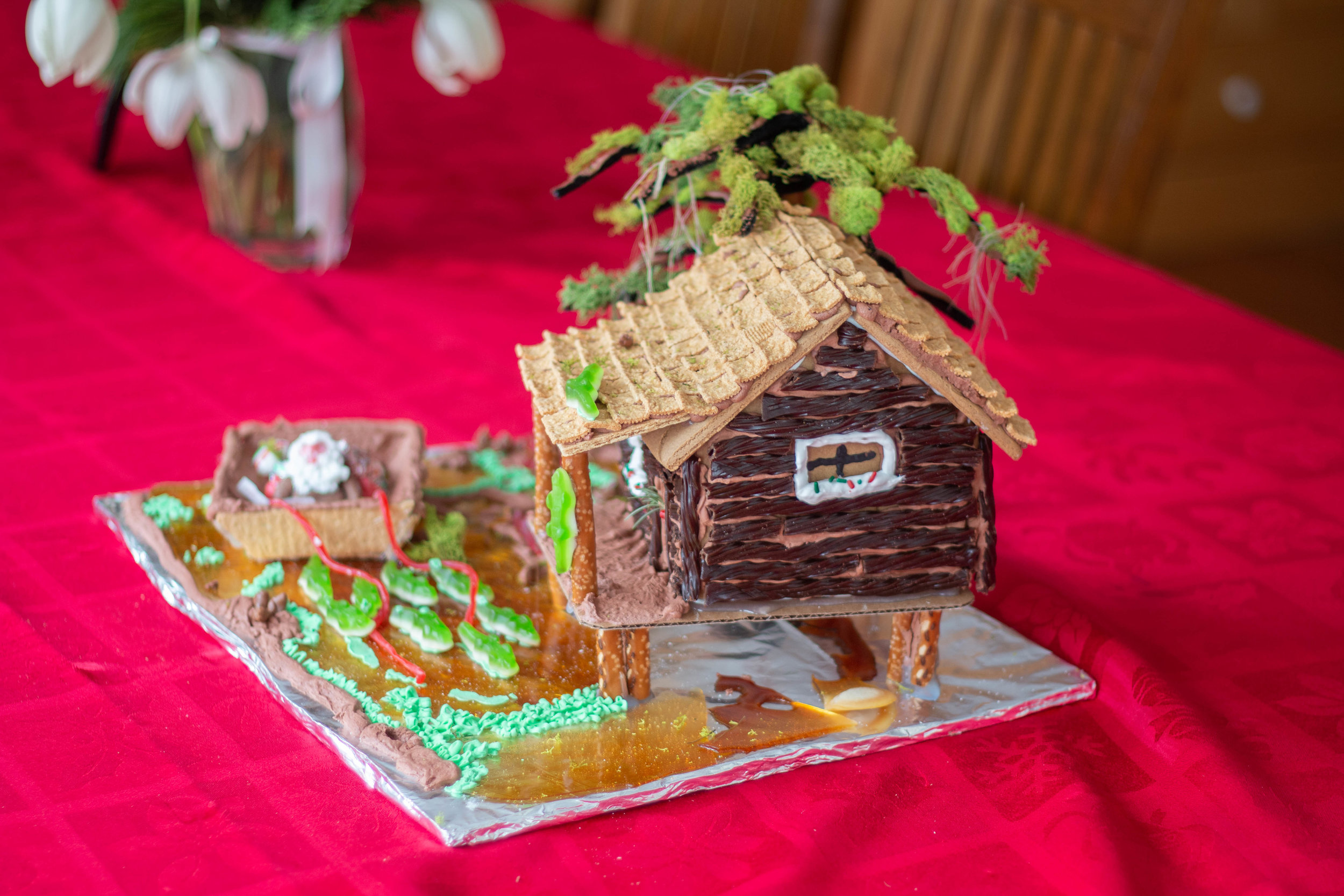 Gingerbread Houses-8.jpg