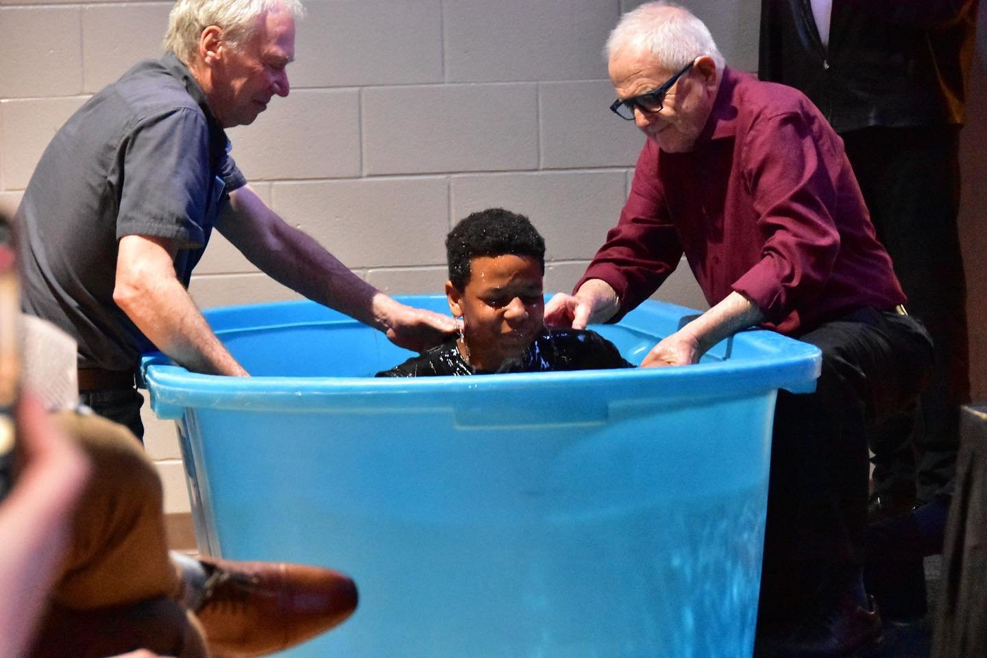 What an absolute privilege to see some of our students get baptized this weekend! We are praying for you and rooting for you as you continue to walk in relationship with Jesus. ❤️