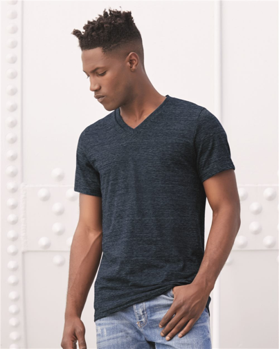 “Bella + Canvas has a design that gives a longer fit, which I personally like. It always makes you feel more comfortable, with that extra length. The softness and texture of their products makes merchandising easy.”