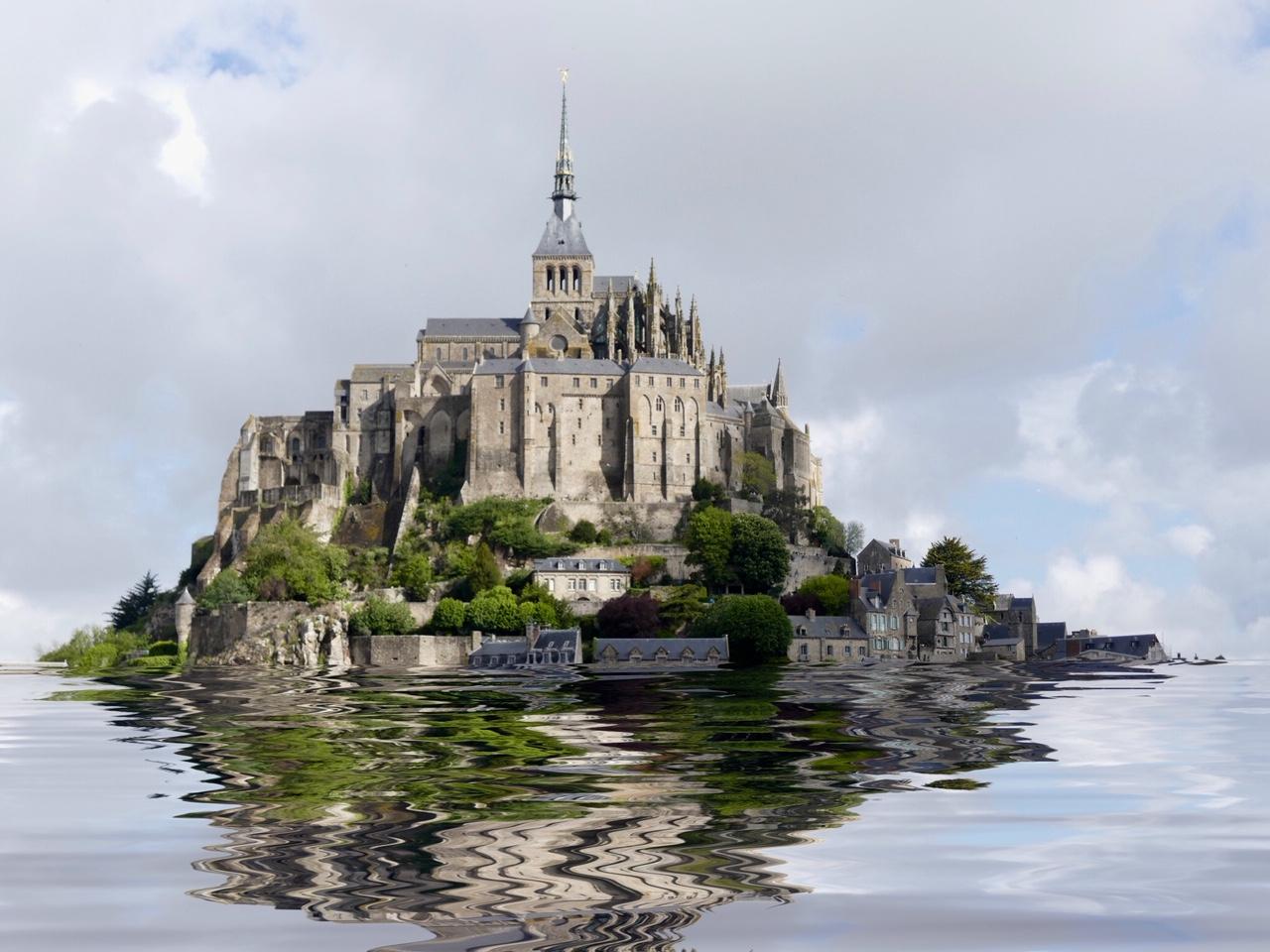 Mount Saint Michel, Normandy France ©Marshall H. Cohen 2019