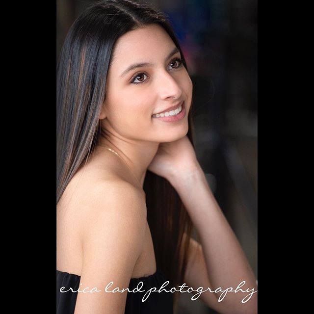 My beautiful 2018-2019 Model Ambassador Daniella! Click link in bio if you are interested in learning more about one of my 2019-2020 teams! 
Make up by @bymarcelau 
#model #modelambasaador #teenmodels #teenphotographer #teenmodel #inspiringteensmagaz