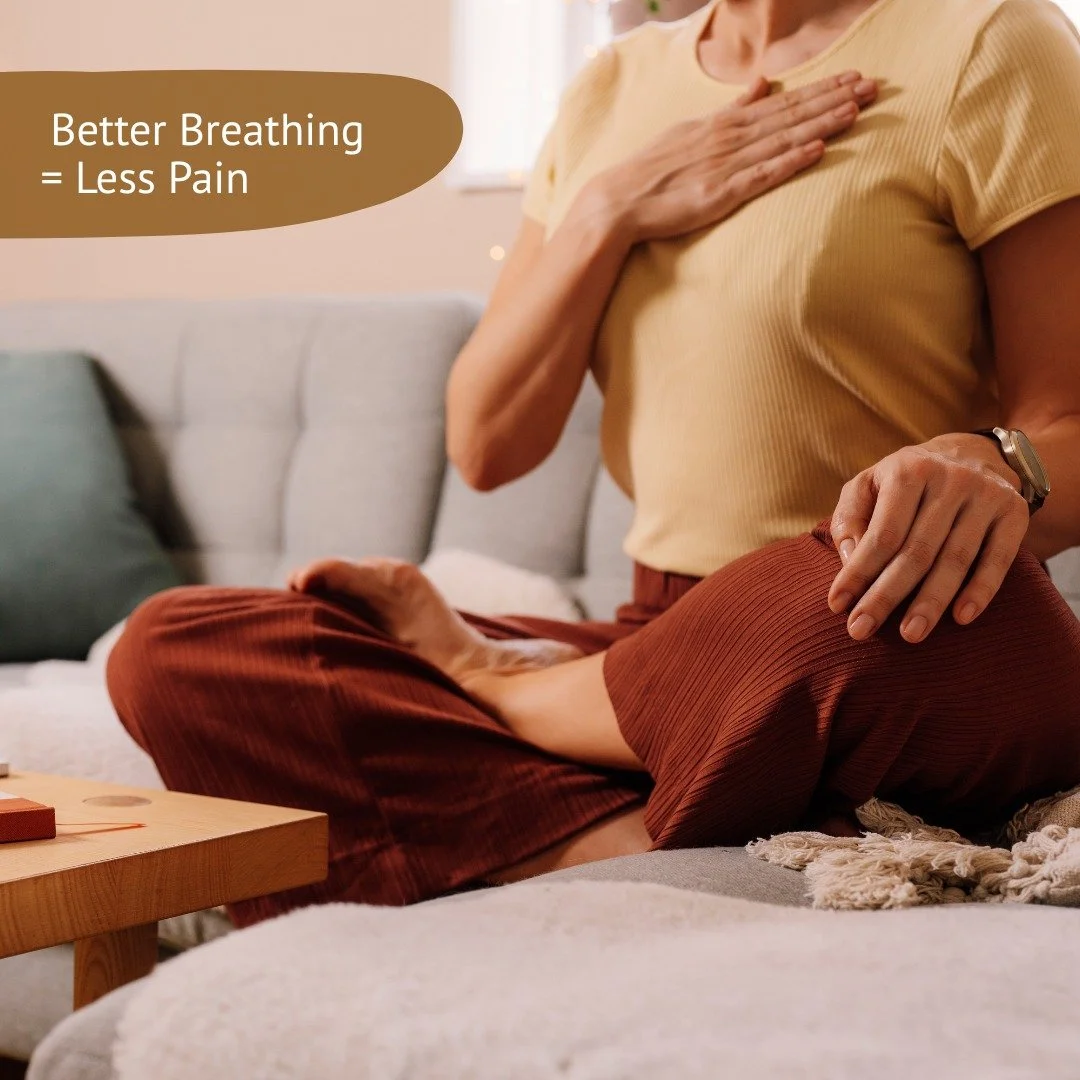 Did you know your rib cage and breathing can affect back pain? 

New research suggests that improved thoracic mobility and breathing can alleviate movement fear, a significant factor in pain recovery. 🙌

Better breathing = better movement = less pai