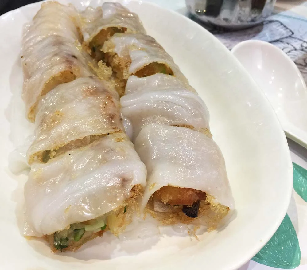 Crispy shrimp rice rolls at Dim Dum Sum in Wanchai.