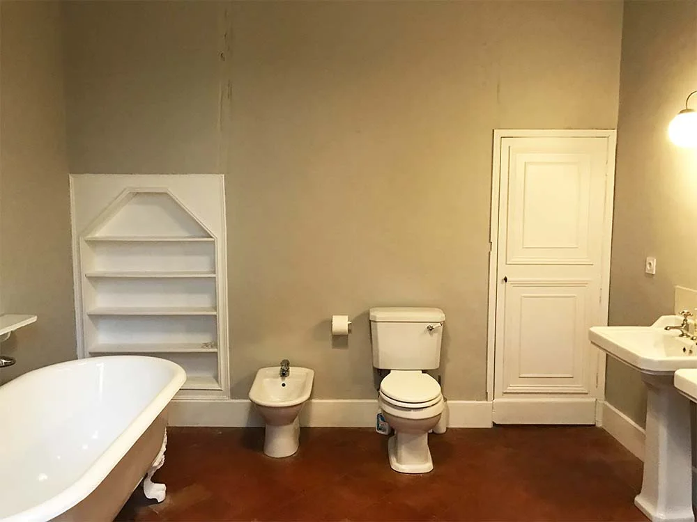 Master bathroom.