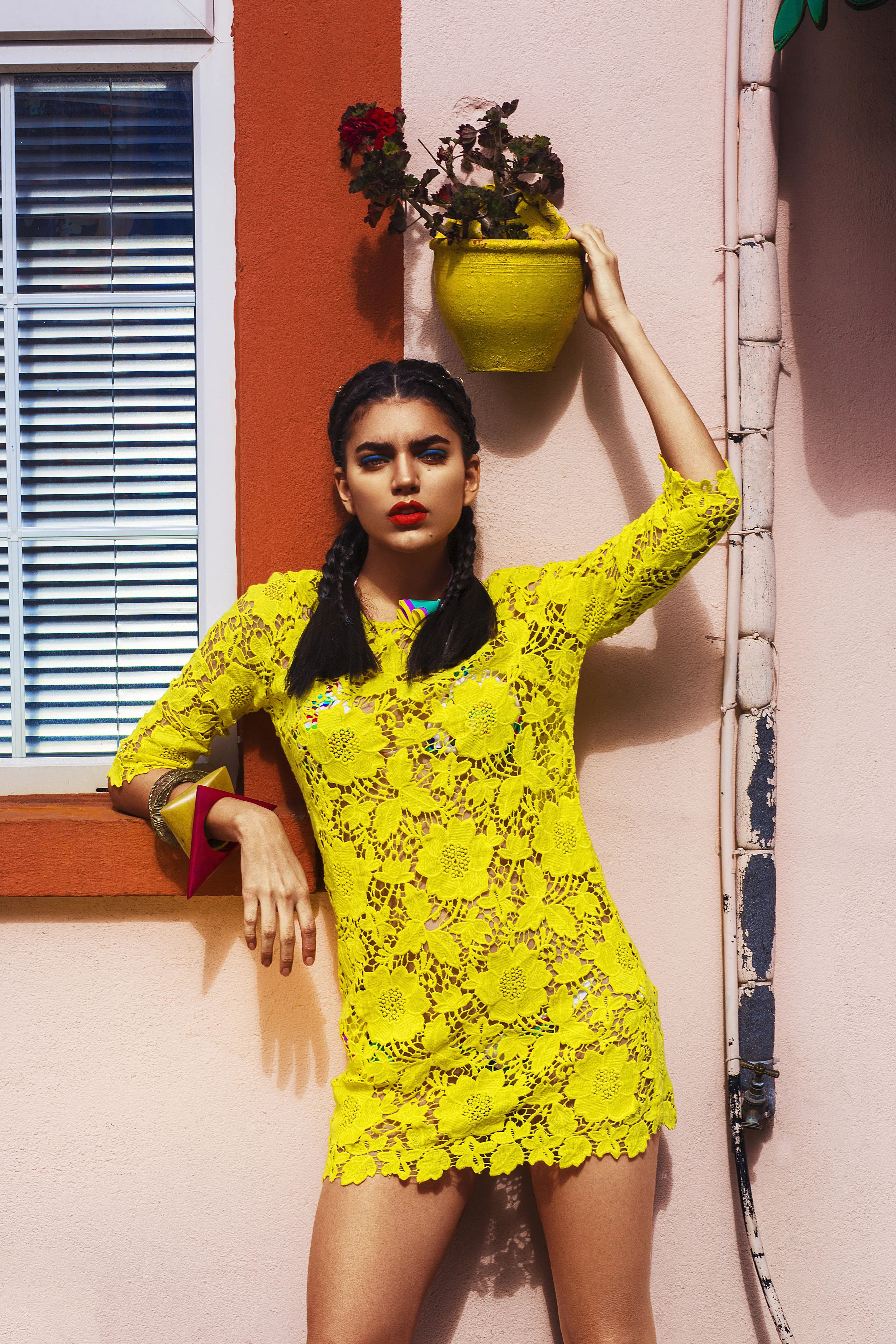 0X1A8300_01_retouched_v01.jpg