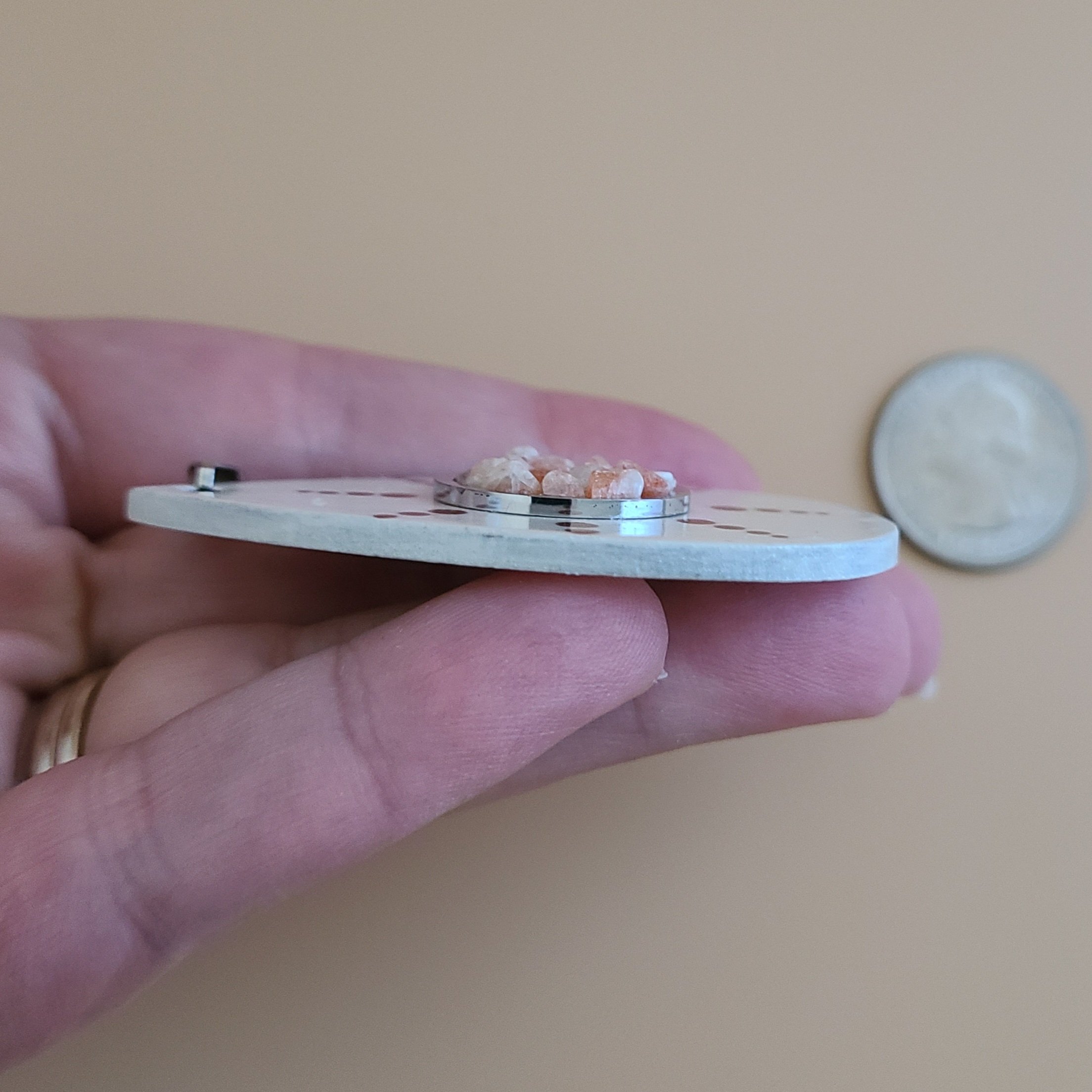 sunstone pendant side.jpg