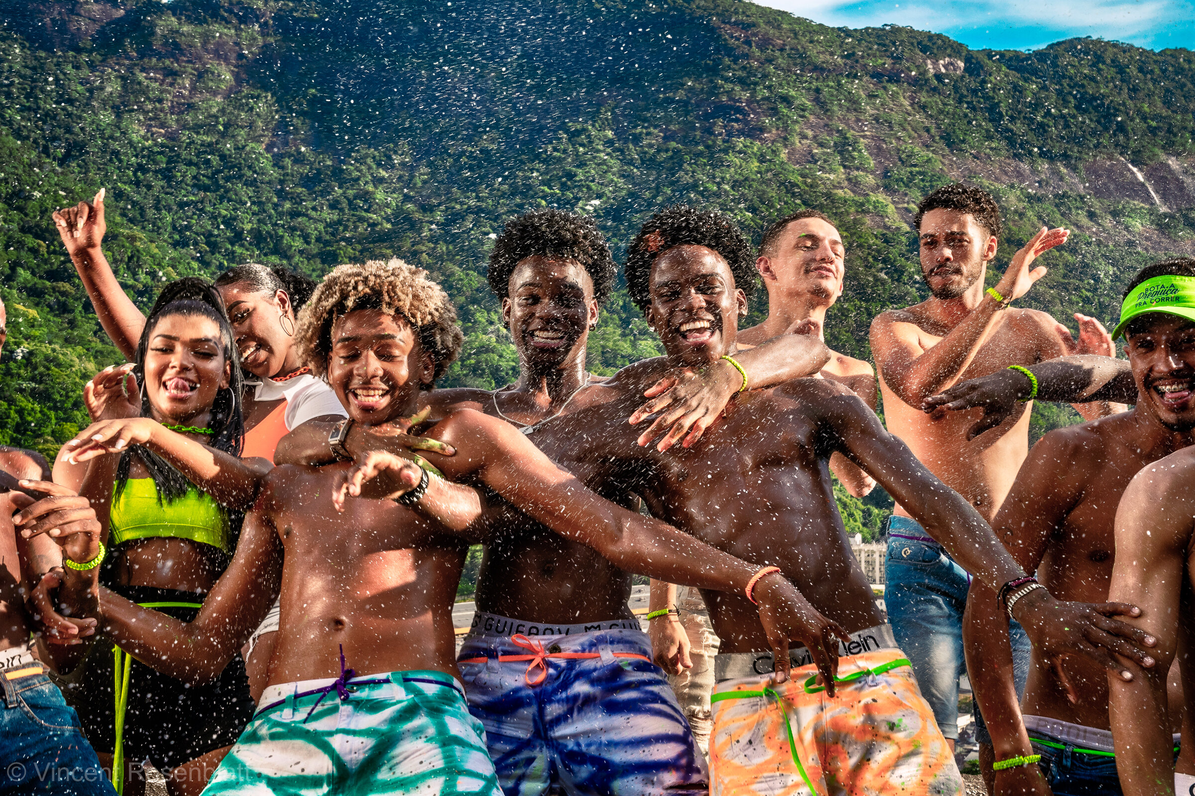  Os 22 do Passinho - dancers from Sao Gonçalo performing for their video music « No passinho tu vai que vai » at the favela Morro do Borel, North Zone, Rio de Janeiro 2021. 