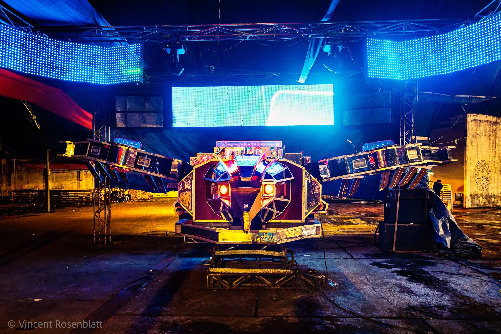 159_Tecnobrega_the_religion_of_soundmachines.JPG