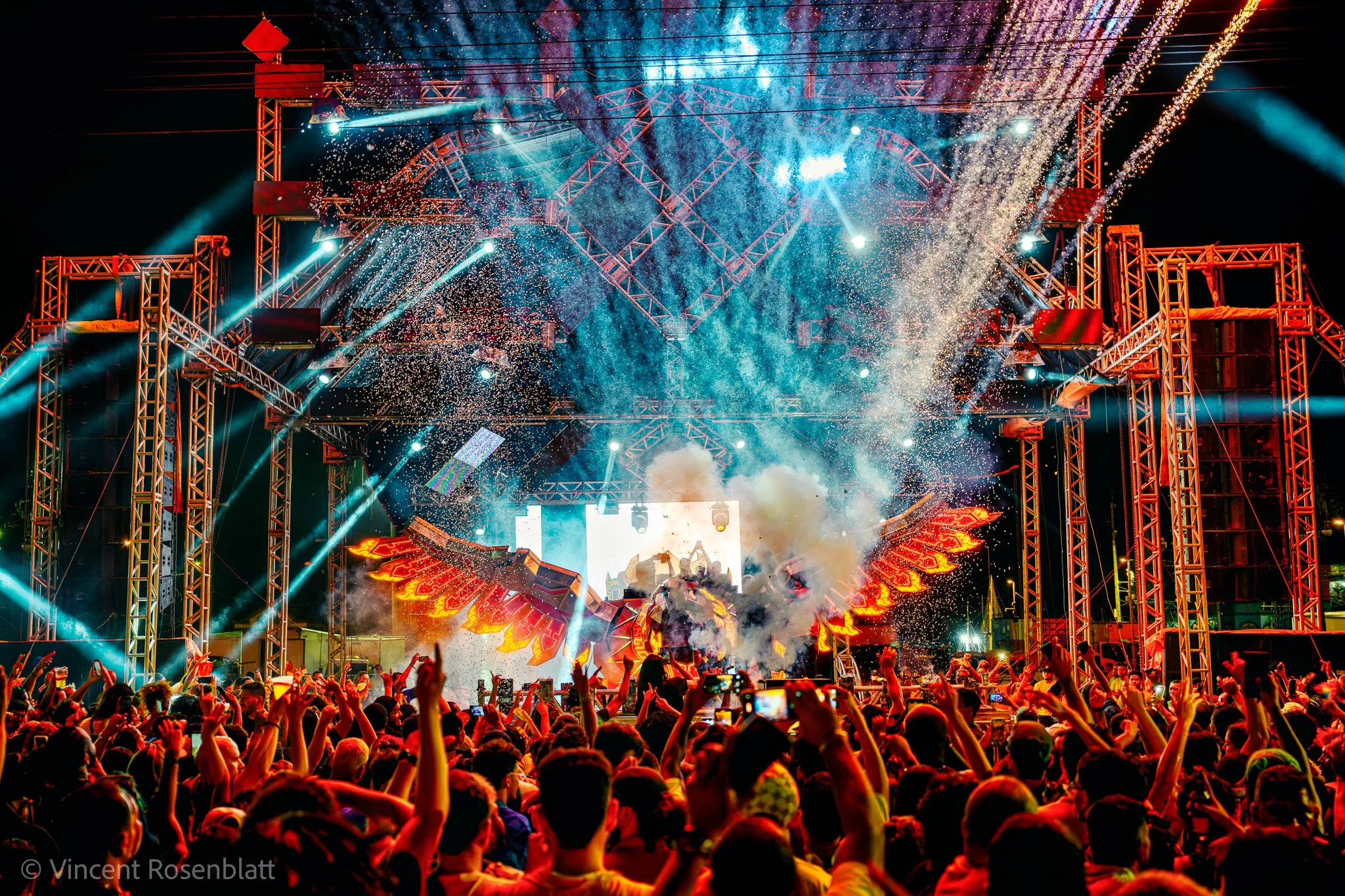 147_Tecnobrega_the_religion_of_soundmachines.JPG