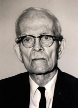 Burt Kinney