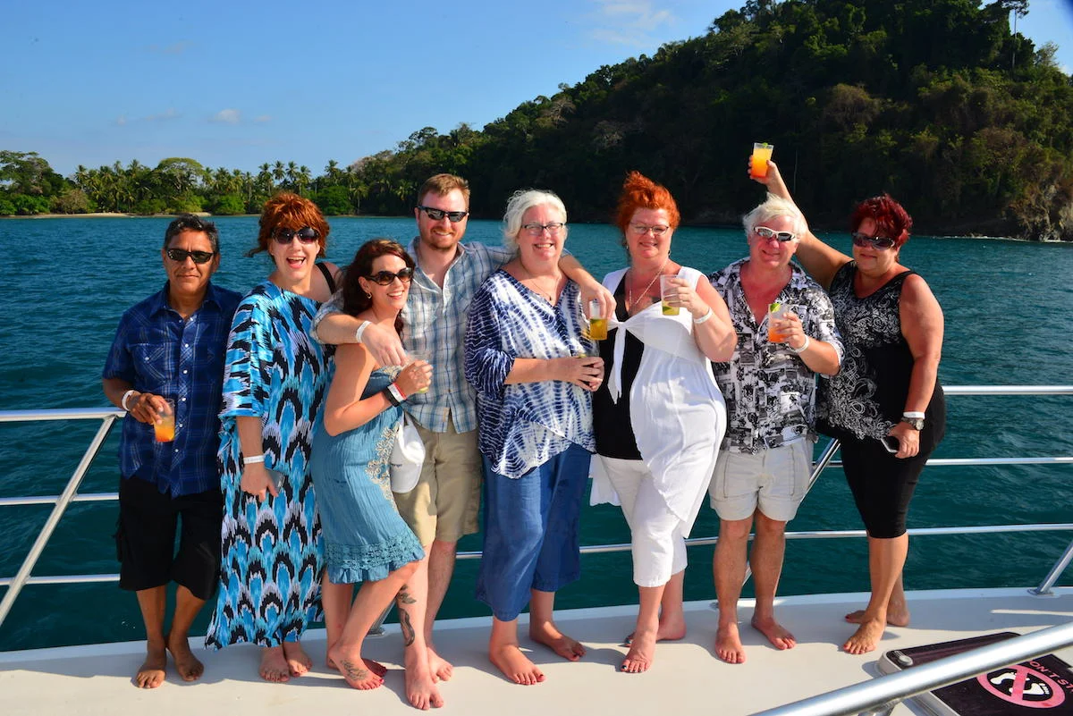 booze cruise crew - costa rica | 2016