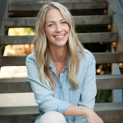 Lynne Newman-RESIZEDnice.jpg
