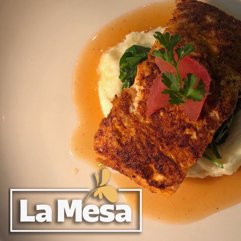 Get 2024 off to a delicious start with Pan-Seared Norwegian Salmon with mashed potatoes and grapefruit beurre blanc!  #minneapolisfoodie #neighborhoodrestaurant #warmandcozy #Minneapolis #latinobusiness #eatlocal