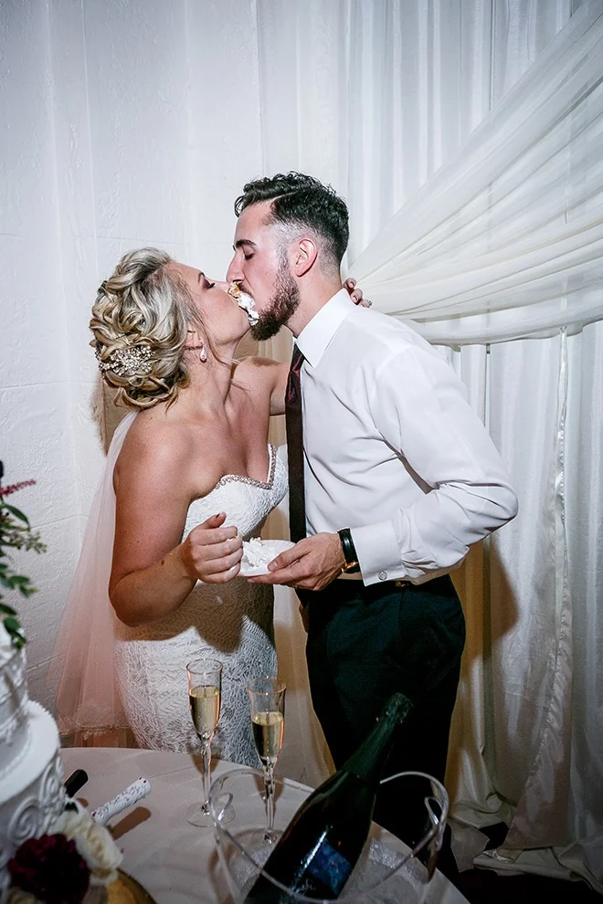 wedding photography, wedding photographer, Louisville wedding photography, Louisville, New Albany, Jeffersonville, Clarksville, professional photographer, photojournalism, full day wedding photography, The Gramercy