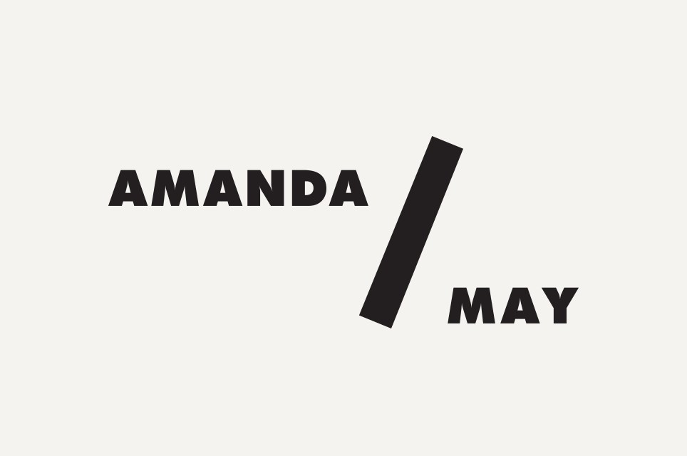 AMANDAGIF_2.gif